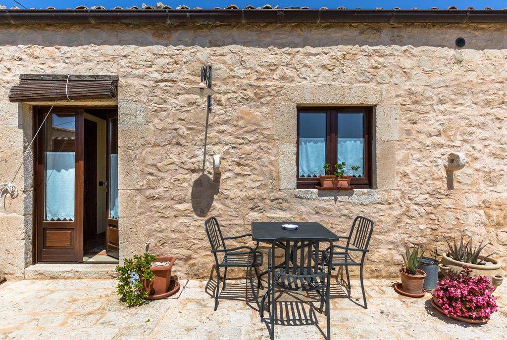 Country house La Muraglia Residenza Turistica Rurale *